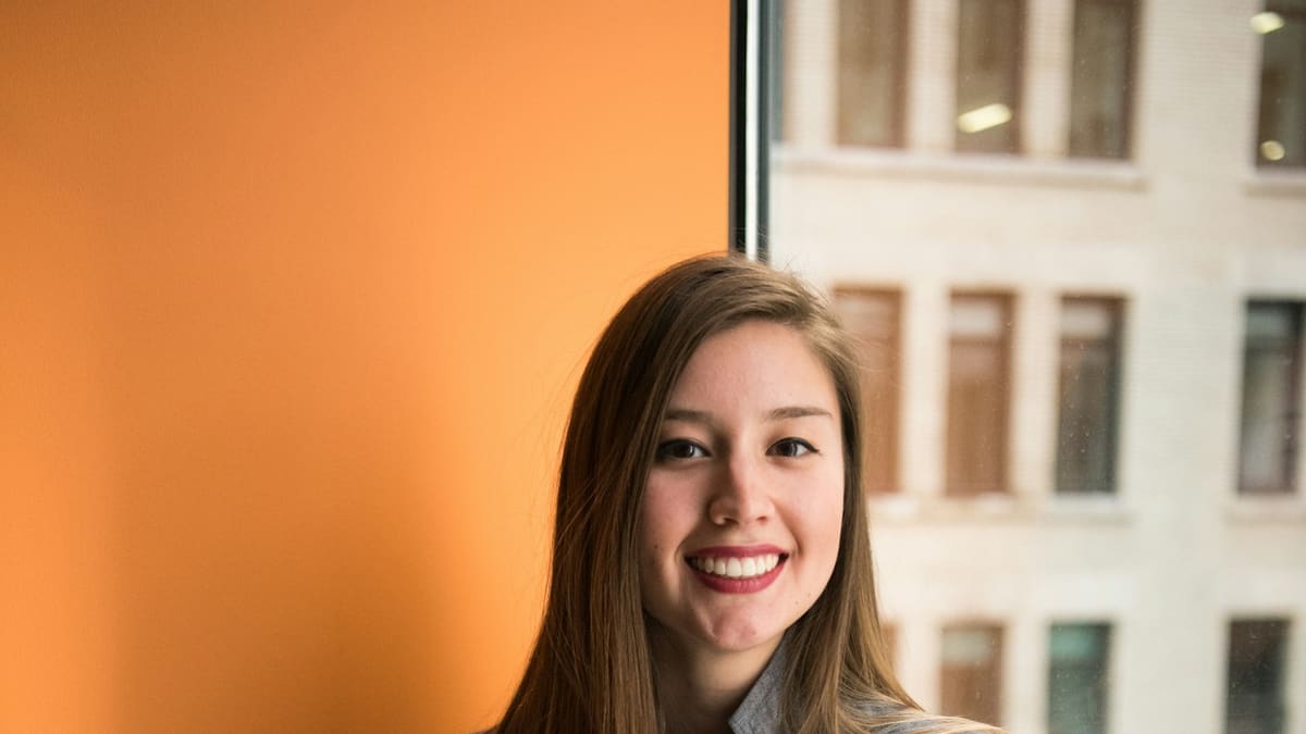 How to Build a Personal Brand on LinkedIn in 7 Steps